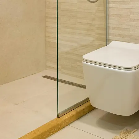 Elite Business With Free Gym Pass, Street Parking And Full Office Setup *