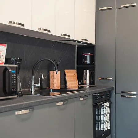 Elite Business With Free Gym Pass, Street Parking And Full Office Setup *