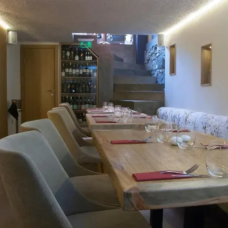 Elite Business With Free Gym Pass, Street Parking And Full Office Setup Płowdiw