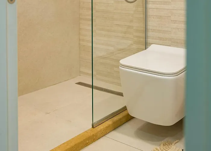 Elite Business With Free Gym Pass, Street Parking And Full Office Setup *